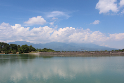 梅野記念絵画館からの眺め
