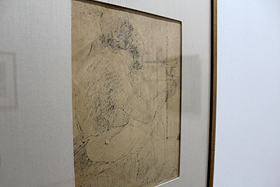 山内龍雄「座る男」