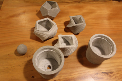 ごま豆腐の家の植木鉢