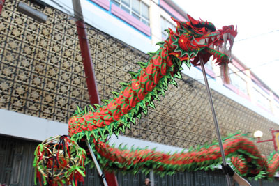 中華街の龍