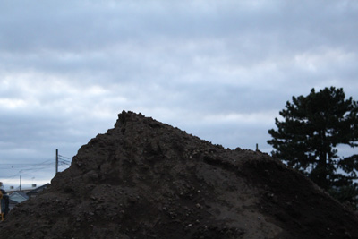 山内龍雄芸術館の隣の山