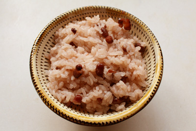 山内龍雄の誕生日