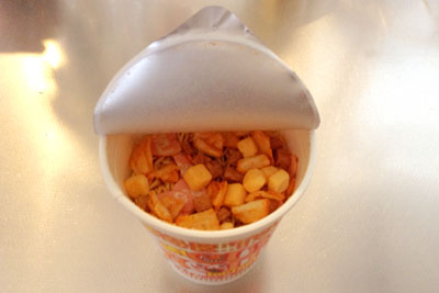 カップラーメン