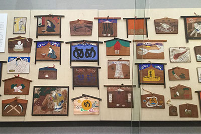 藤沢市民ギャラリーの絵馬展