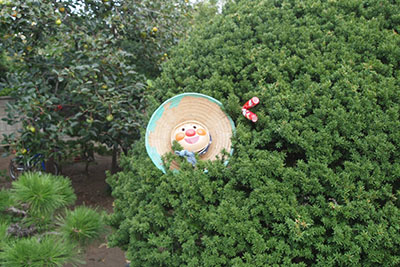 芸術館の案山子