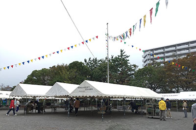 公民館のテント