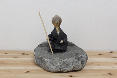 ヒョウタン人形